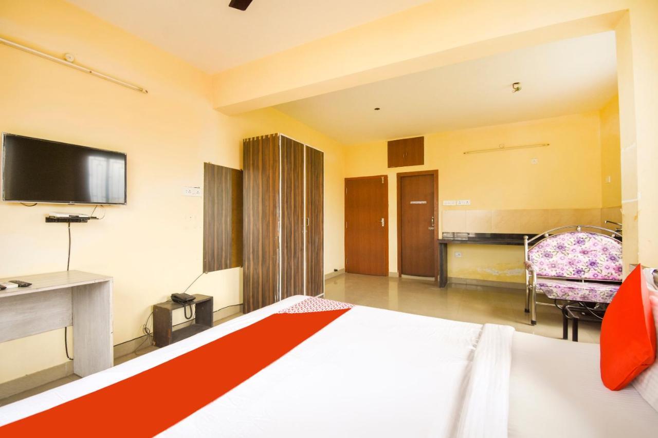 Oyo 8125 Orchid Kolkata